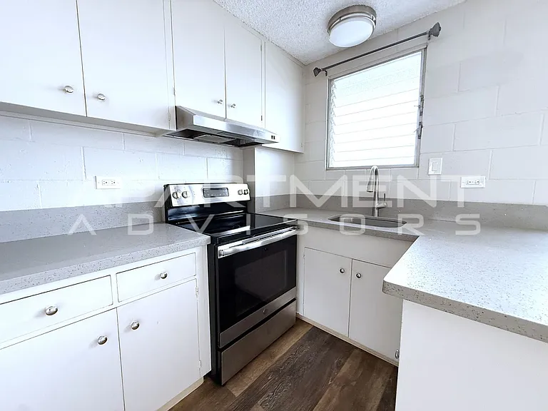 3215 Hoolulu St — Photo 3