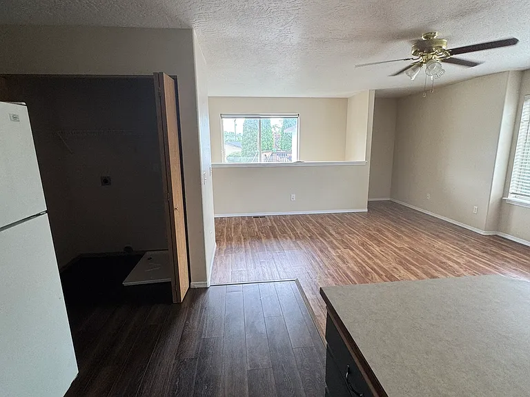 960 N Regal Ct #2 — Photo 3