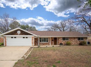 7117 Hightower St, Fort Worth, TX 76112