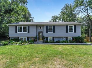 17 Keats Rd, Middletown, NY 10941
