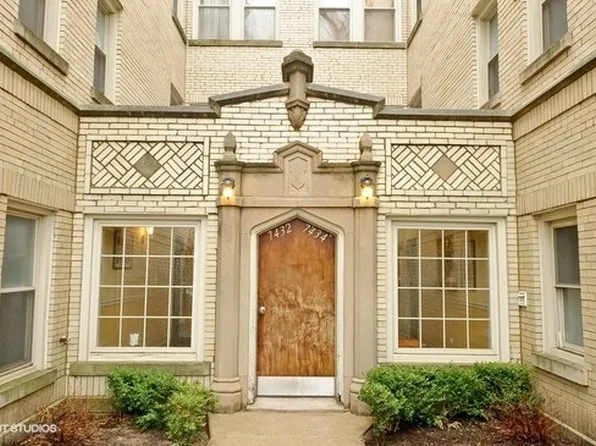 7432 N Oakley Ave APT 3A, Chicago, IL 60645