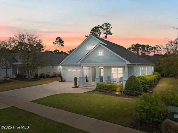 1014 Softwind Way, Southport, NC 28461