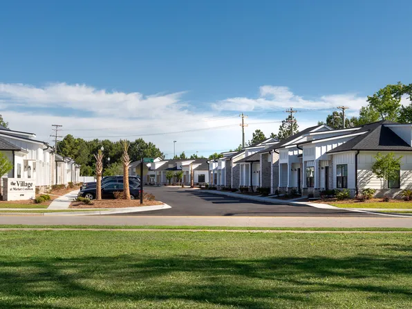 The Village at Market Common, 3700 Abraham Pl #Ee6f34f78, Myrtle Beach, SC 29577