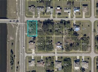 3327 12th St W, Lehigh Acres, FL 33971
