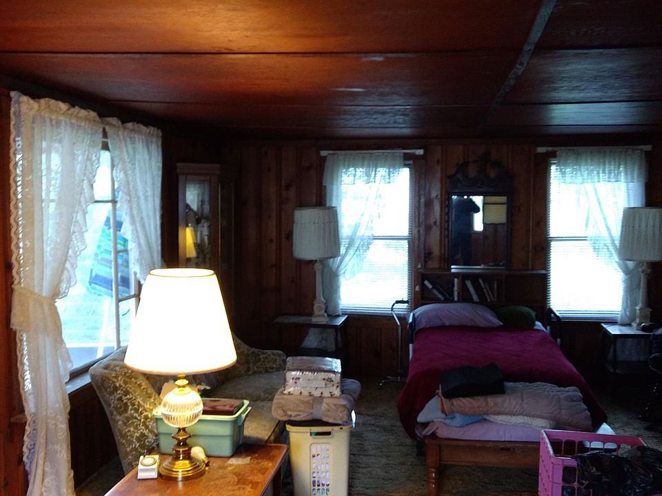 2nd image of 72 Ballantyne Rd