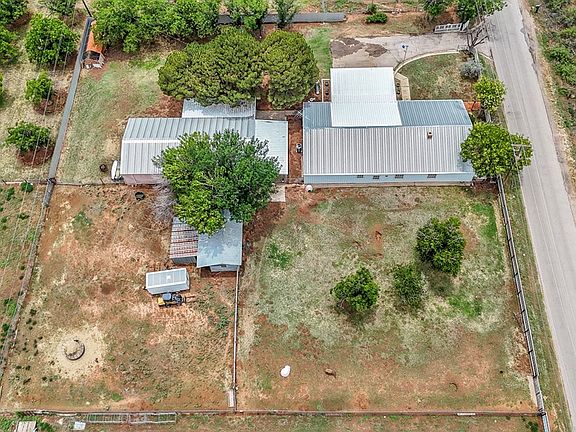 2nd image of 5512 Oriole Dr