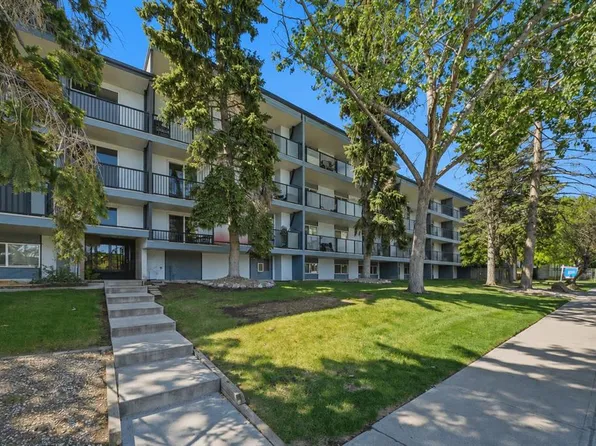 617 N 56th Ave SW #401, Calgary, AB T2V 0G9