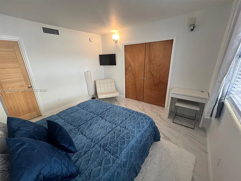 1390 Ocean Dr #101 — Photo 22