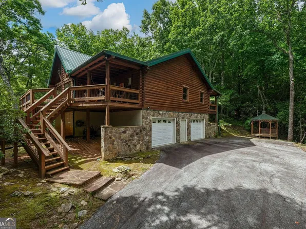 154 Summer Ln., Clayton, GA 30525