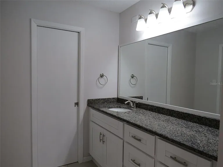 4023 Paddlewheel Dr — Photo 24