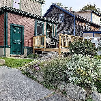 Center Street entry - Deck
