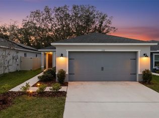 332 Walnut Ln, Auburndale, FL 33823
