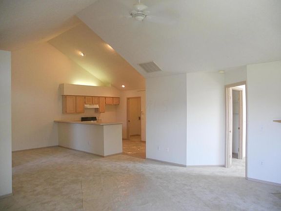 5th image of 56 Villa Creek Dr