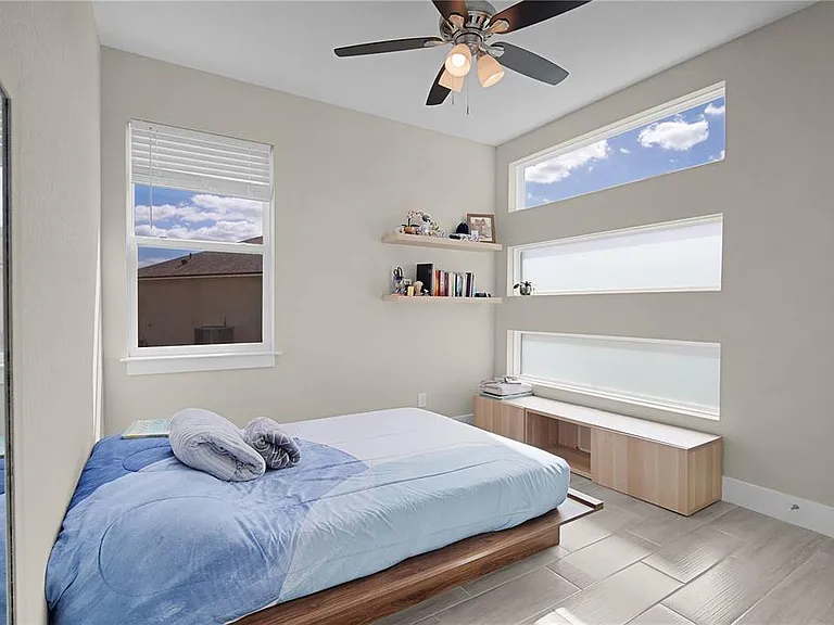 1187 N Platte Ln — Photo 15