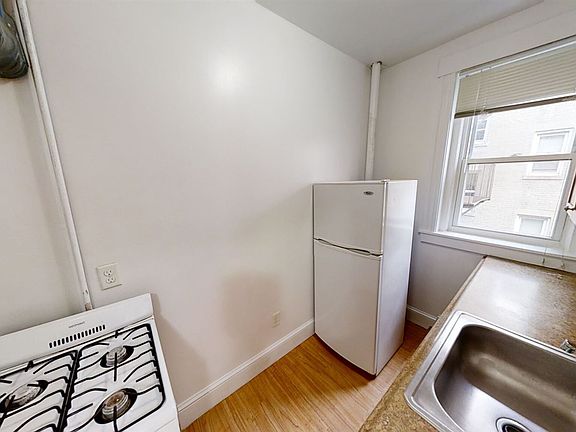 1175 Boylston St. #27 Boston - Fenway Shared Unit Photo 5