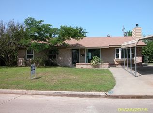 2260 NW 40th St, Lawton, OK 73505