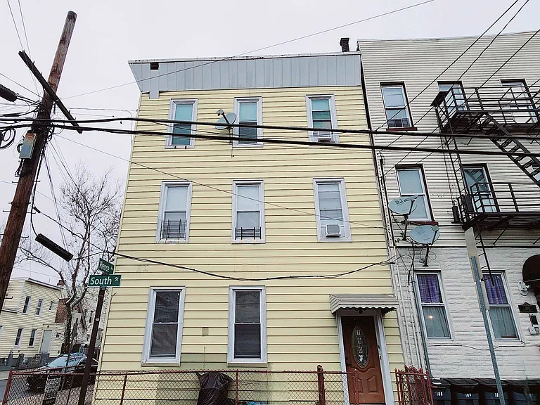 190 South St #1 — Photo 1