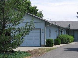 1397 Sun Glo Dr, Grants Pass, OR