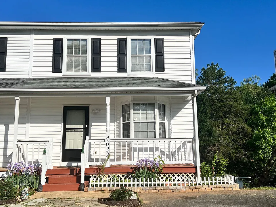 4622 Briarwood Dr