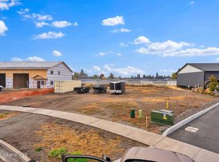 9985 N Lyle Loop, Hayden, ID 83835