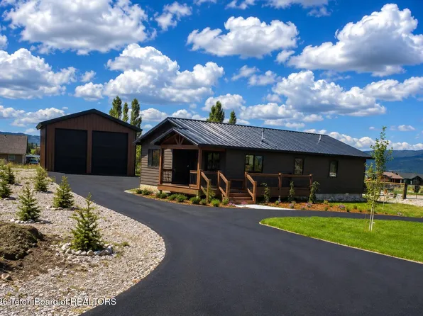 306 Ponderosa Dr, Star Valley Ranch, WY 83127