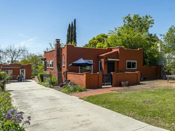 1728 Oakwood St, Pasadena, CA 91104