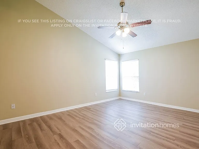 328 Inglenook Cir — Photo 9