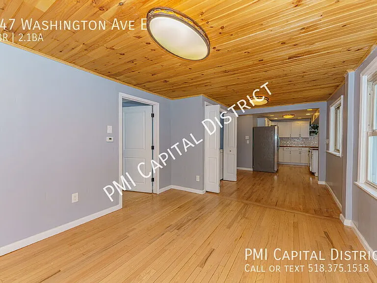 247 Washington Ave E — Photo 16