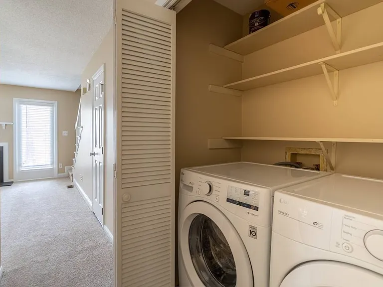 5419 Sharpe Dr — Photo 10