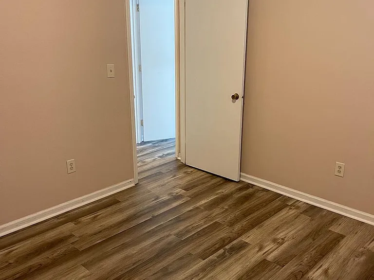 1114 Maiden Ln #4 — Photo 8