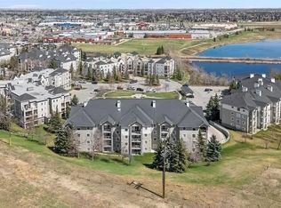 5500 NE Somervale Ct SW #5301, Calgary, AB T2Y4L9