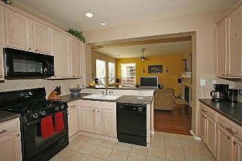 3rd image of 2712 Kinney Oaks Ct