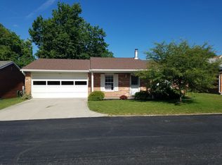 241 Green Tree Ln, Bellefontaine, OH