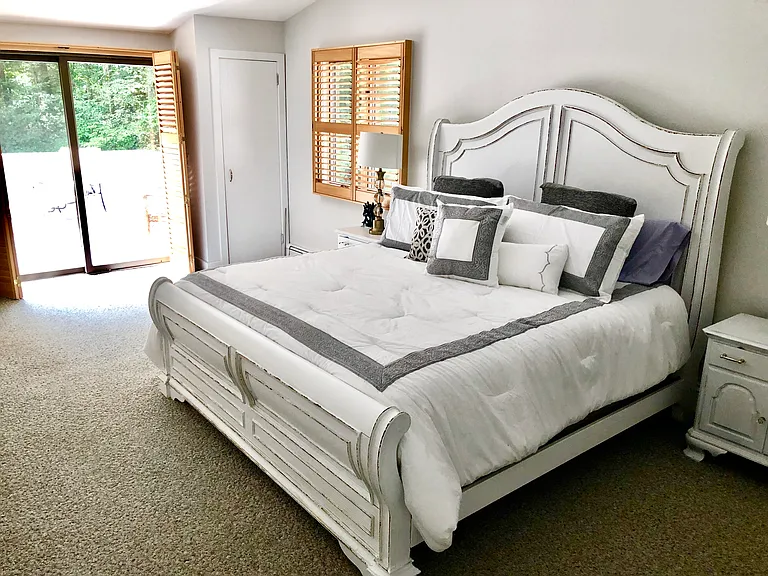 34 Rolling Hill Ct W — Photo 17