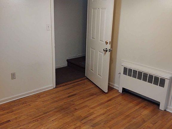 2nd image of 3850 Barnes Ave Floor 2