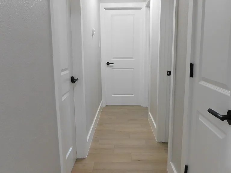 404 Woodson Cir — Photo 11
