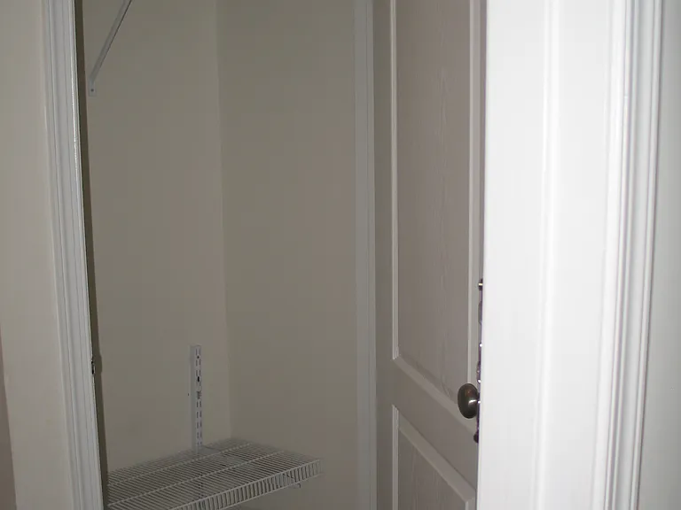 43276 Mitcham Sq #43276 — Photo 3