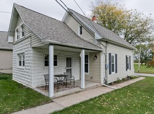 1910 C St SW, Cedar Rapids, IA 52404