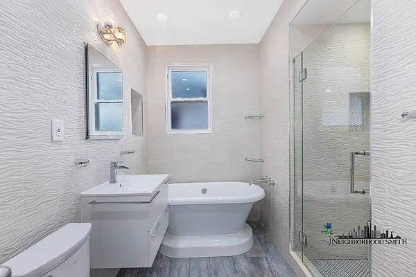 Rented by Coldwell Banker Reliable Real Estate | media 29