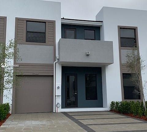 2nd image of 11744 SW 106th Ter Unit 11744