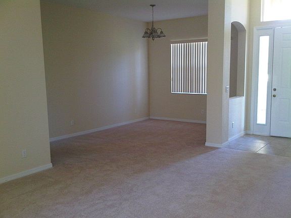 5th image of 502 Basil Ct