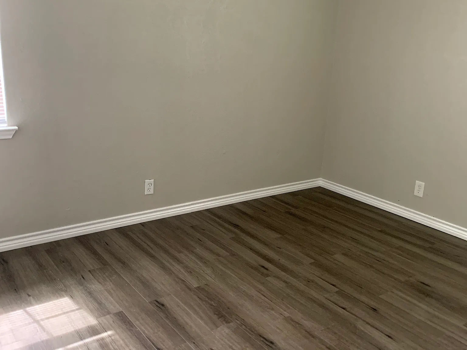 2 bed, 855 sqft, $1,525 — Photo 3