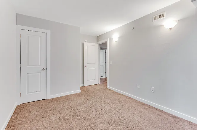 1623 Willington St #2B — Photo 10