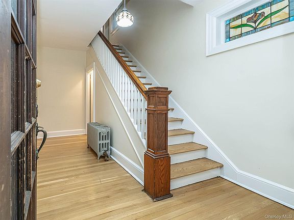 5th image of 5 Titus Rd Fl 2