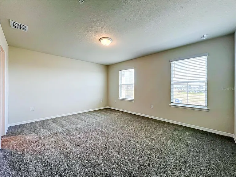 10654 Evening Star St — Photo 32