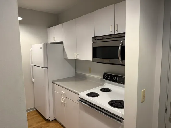 112 W Washington Blvd APT 230, Fort Wayne, IN 46802