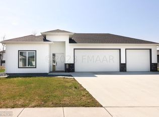 1329 26th Ave W, West Fargo, ND 58078