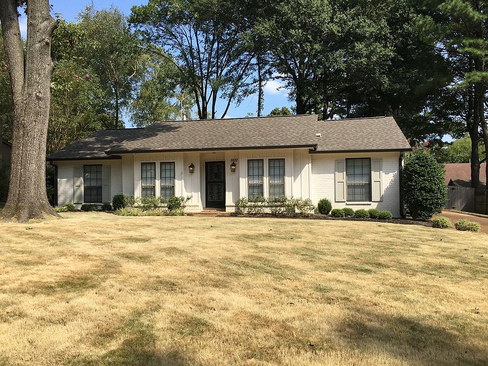 1st image of 1802 Teddington Dr