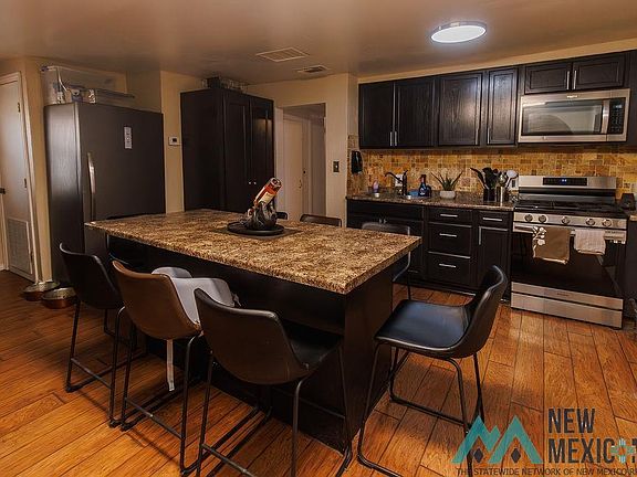 5th image of 1504 W Lea St