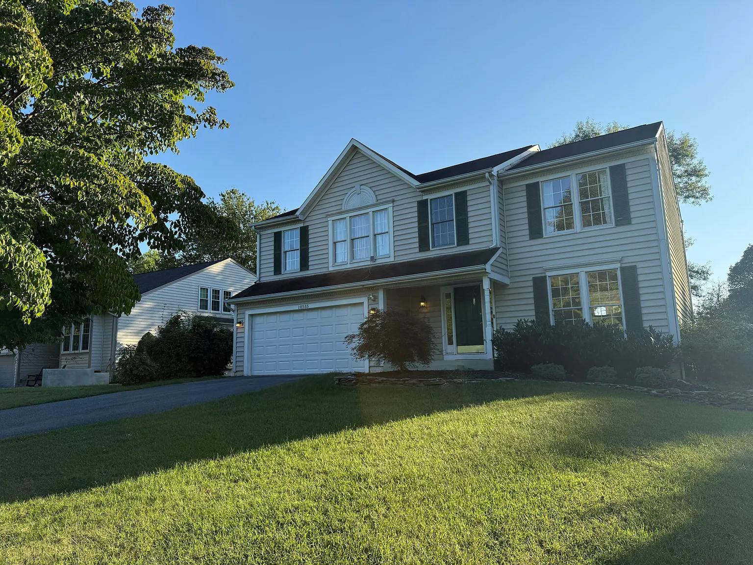 10355 Waverly Woods Dr — Photo 2